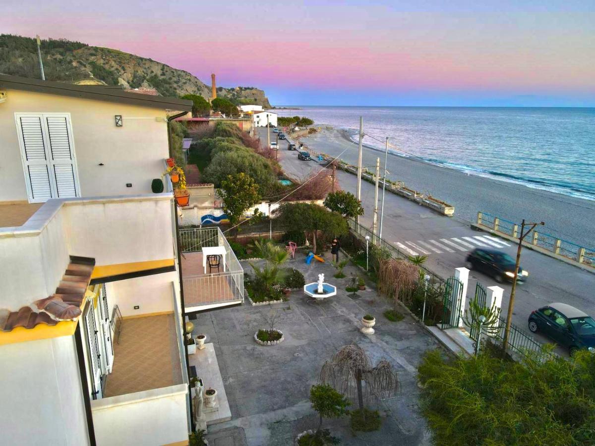 Villa Tripepi Bova Marina Εξωτερικό φωτογραφία